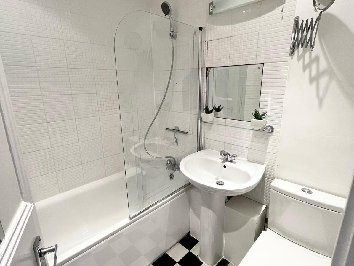 Lovely Apartment In London Victoria Esterno foto